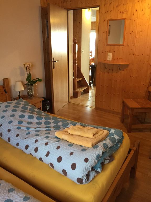 Le Central - Chambres D'Hote Grone ห้อง รูปภาพ