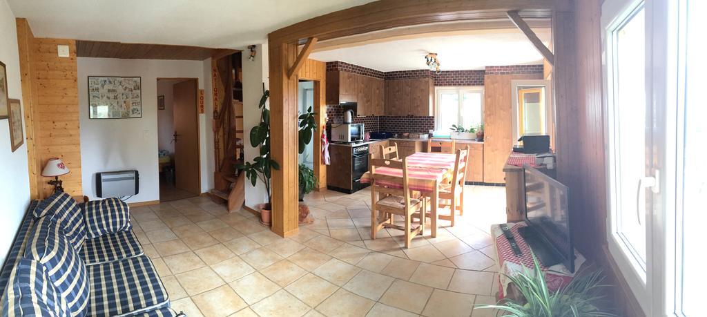 Le Central - Chambres D'Hote Grone ภายนอก รูปภาพ