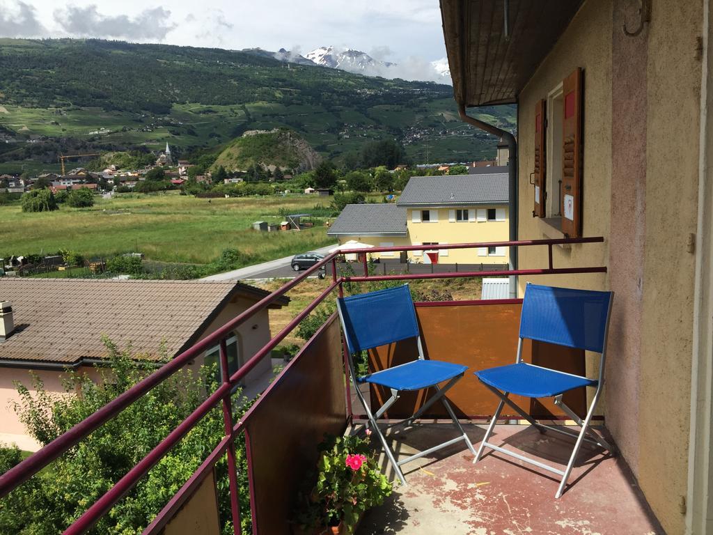 Le Central - Chambres D'Hote Grone ภายนอก รูปภาพ